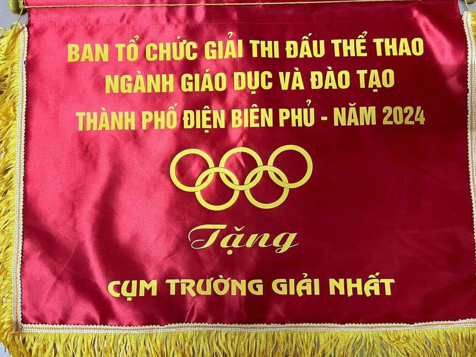 Cụm Him Lam - Thanh Bình tham gia giải thi đấu thể thao ngành GD&ĐT Thành phố Điện Biên Phủ năm 2024.